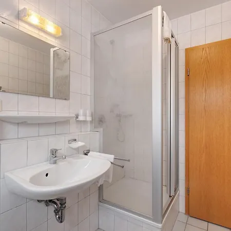 아파트 Parkblick Doppelzimmer 26, 29 *